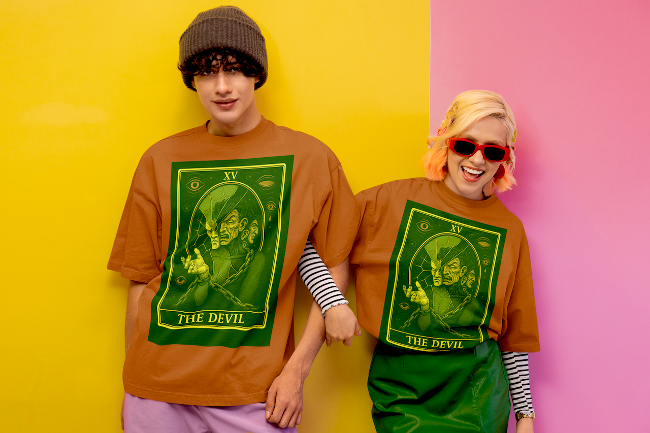 UNISEX TAROT T-SHIRTS: THE DEVIL